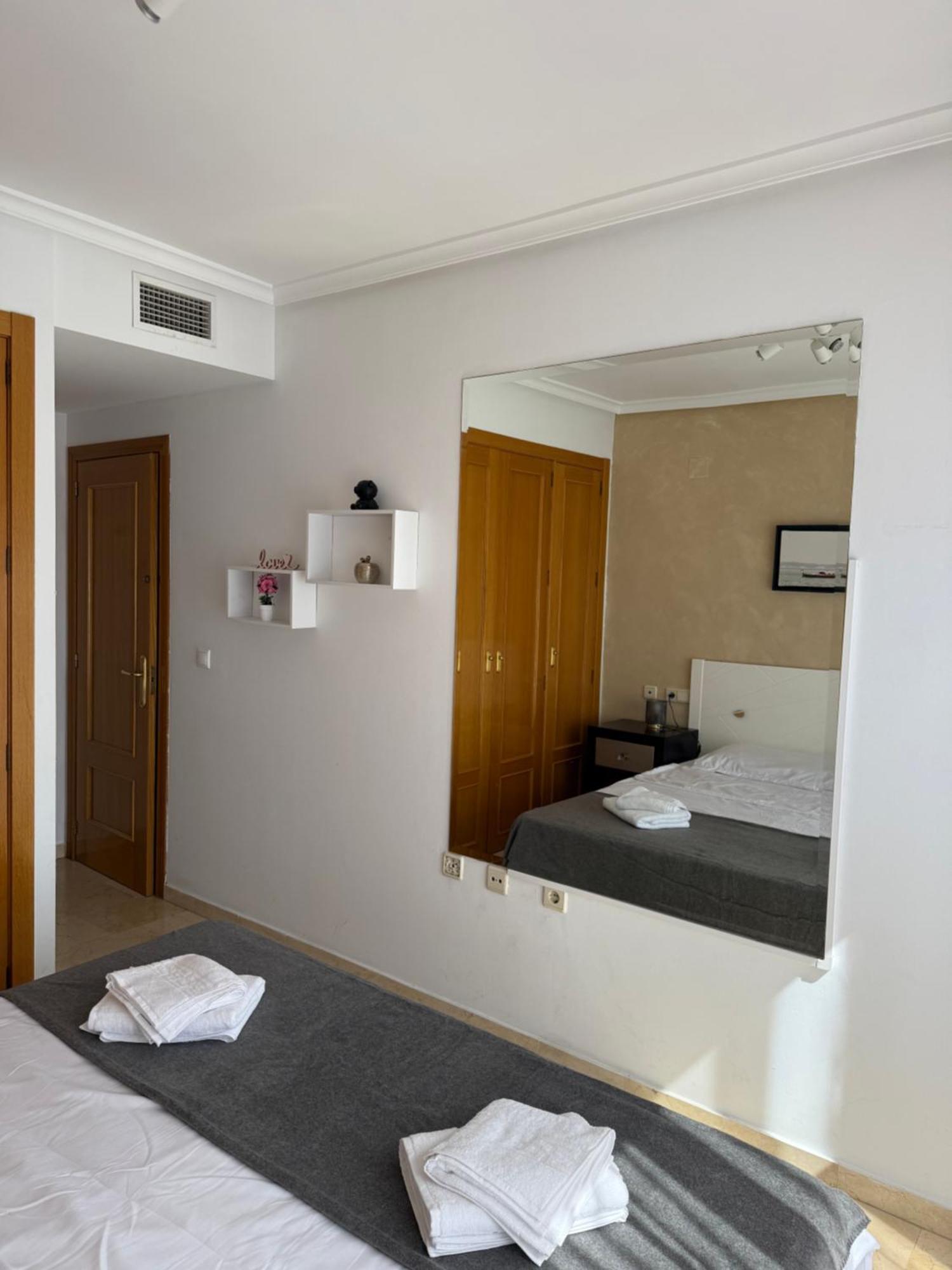 Beautifull Apartment In Benidorm Bagian luar foto